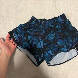 Lulu lemon athletic shorts size 4